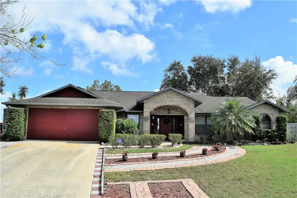 2044 Pillar Court Deltona FL 32738