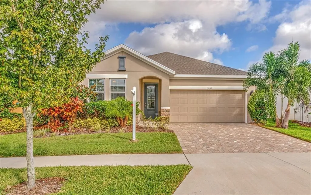 13938 Swallow Hill Drive Lithia FL 33547
