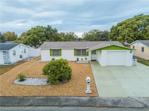 9121 Saint Regis Lane Port Richey FL 34668