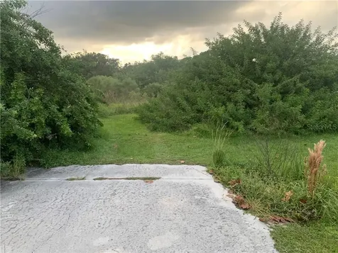 114 Antilla Road North Port FL 34287