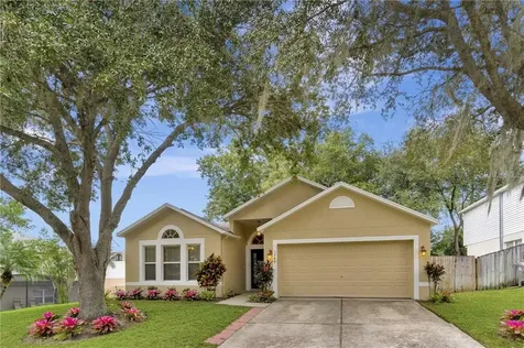 1749 W Marshall Lake Drive Apopka FL 32703