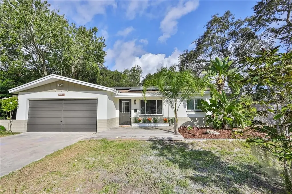 1147 Asturia Way S St Petersburg FL 33705