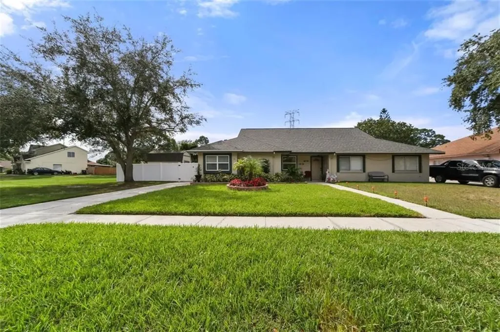 3439 Laurel Dale Drive Tampa FL 33618