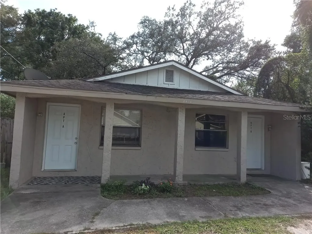 1207 E 108th Avenue Tampa FL 33612