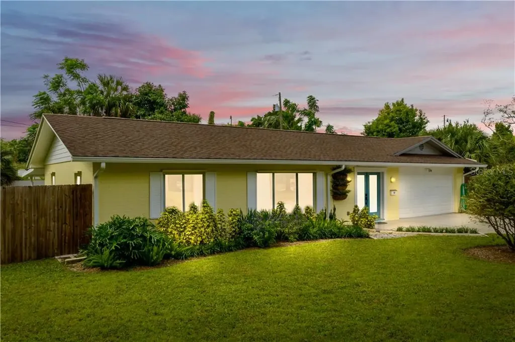 106 S Lakewood Circle Maitland FL 32751