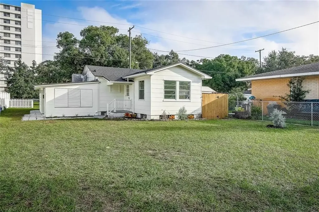 745 Avenue B SW Winter Haven FL 33880