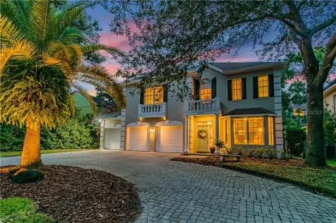 3105 W Waverly Avenue Tampa FL 33629