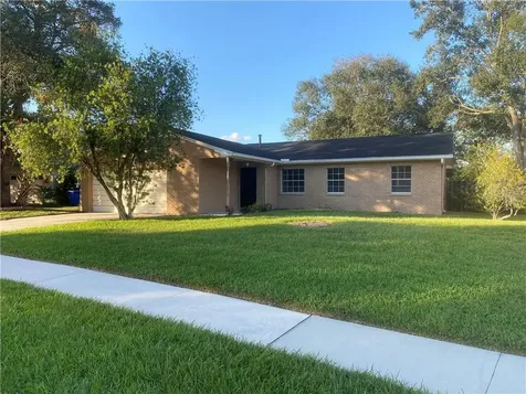 620 Huntington Street Brandon FL 33511