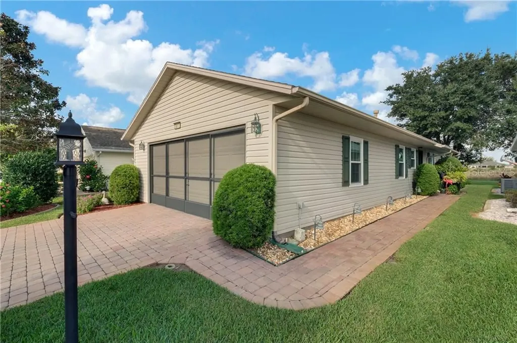 5517 Shriver Street Leesburg FL 34748