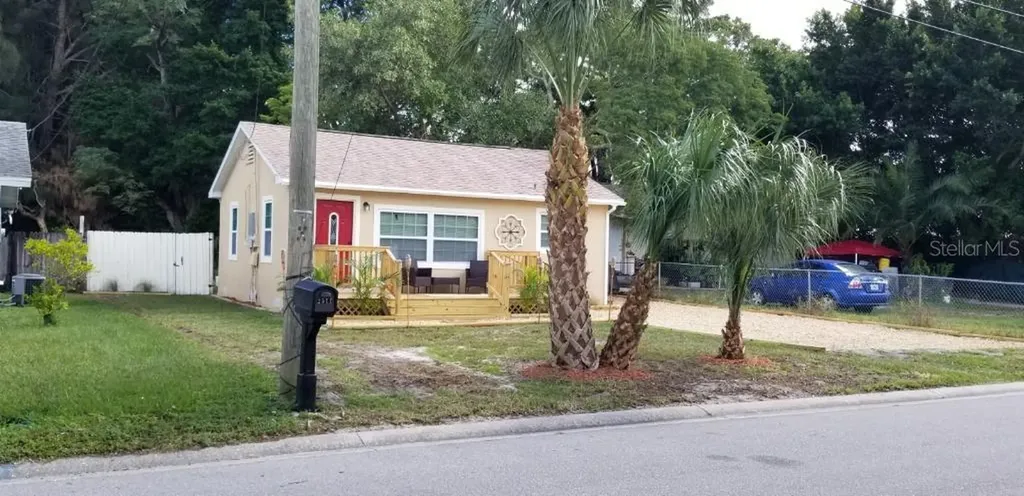 2511 13th Street W Bradenton FL 34205