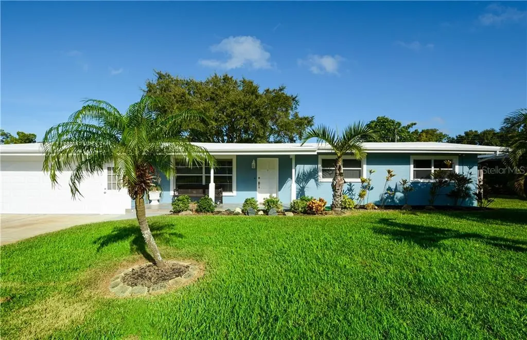 325 Pearl Avenue Sarasota FL 34243