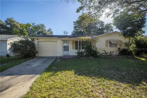 2219 Lauren Drive Largo FL 33774