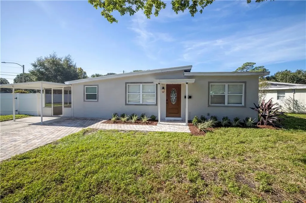 1100 58th Avenue N St Petersburg FL 33703