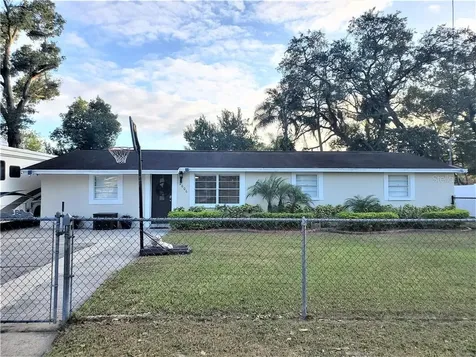 2606 W Crenshaw Street Tampa FL 33614