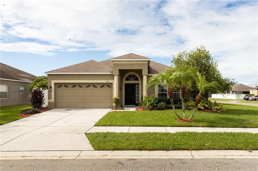 3901 Trapnell Ridge Drive Plant City FL 33567