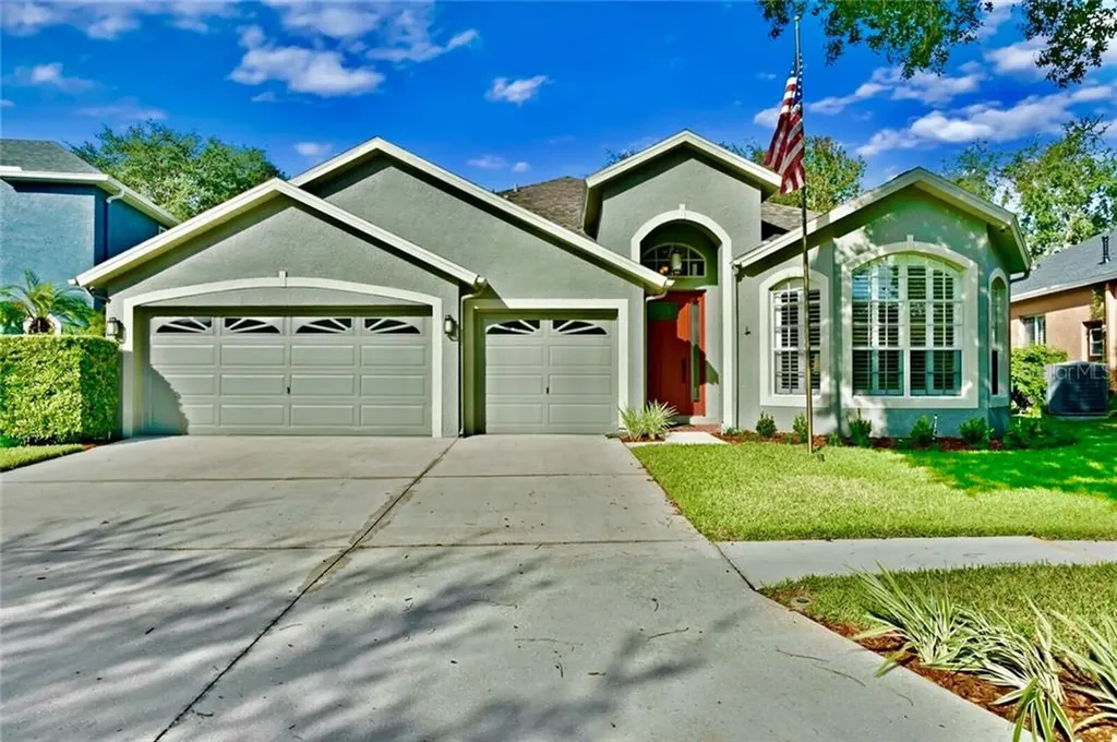 19130 Dove Creek Drive Tampa FL 33647