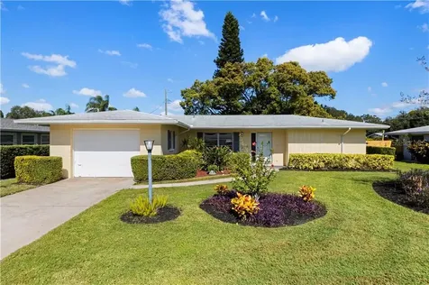 2445 Breakwater Circle Sarasota FL 34231