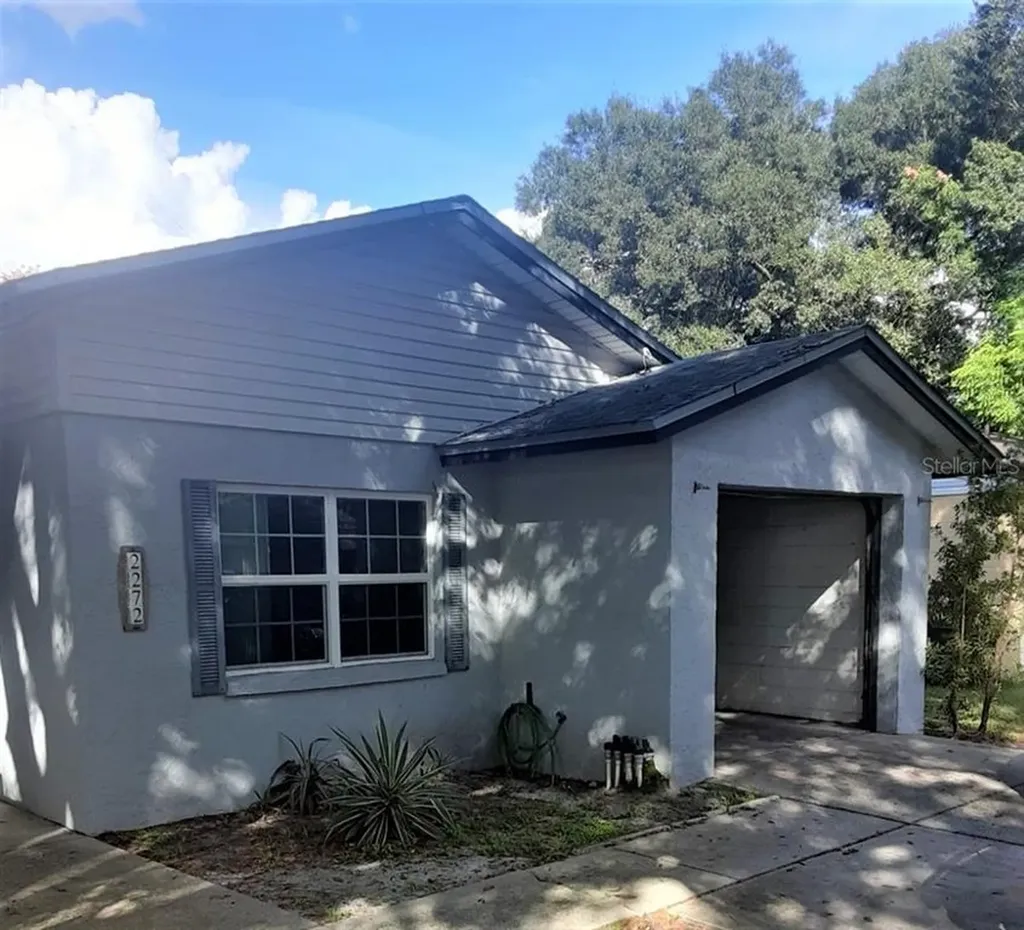 2272 Crystalview Court Lakeland FL 33801