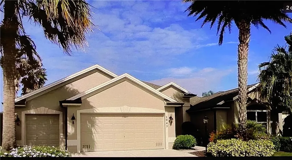 1943 Sassparilla Way The Villages FL 32162