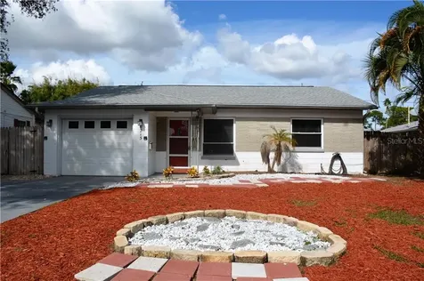 6213 5th Avenue N St Petersburg FL 33710