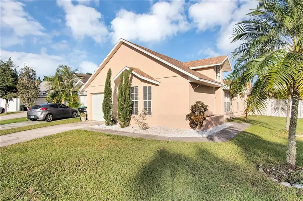 4003 Caban Court Orlando FL 32822