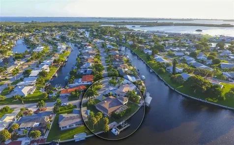 9219 Bimini Drive Bradenton FL 34210