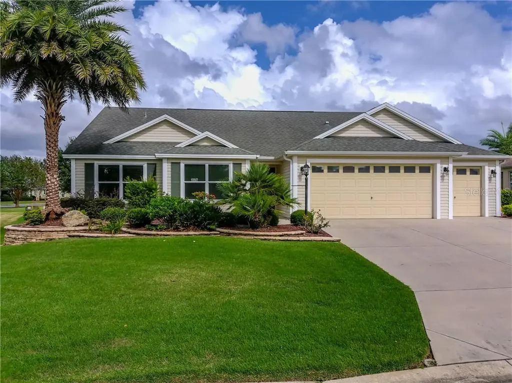 2076 Beecher Path The Villages FL 32162