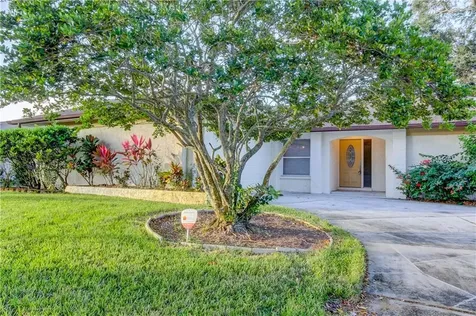 2852 Thistle Court N Palm Harbor FL 34684