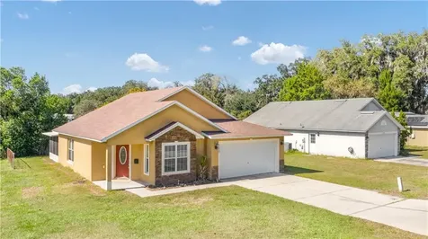 105 Wildwood Avenue Wildwood FL 34785