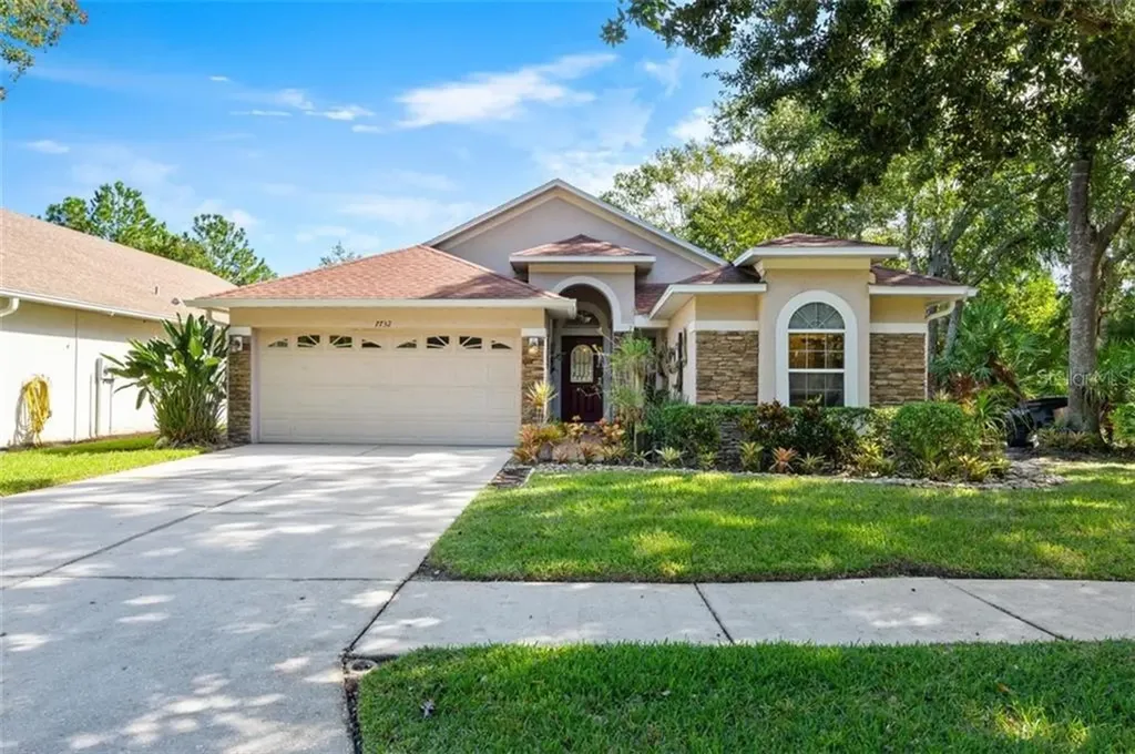 7732 Stoneleigh Drive Land O Lakes FL 34637