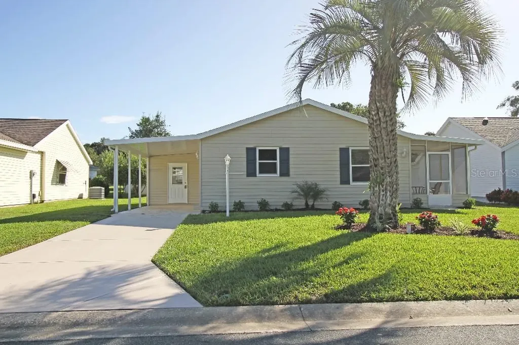 705 Bolivar Street Lady Lake FL 32159