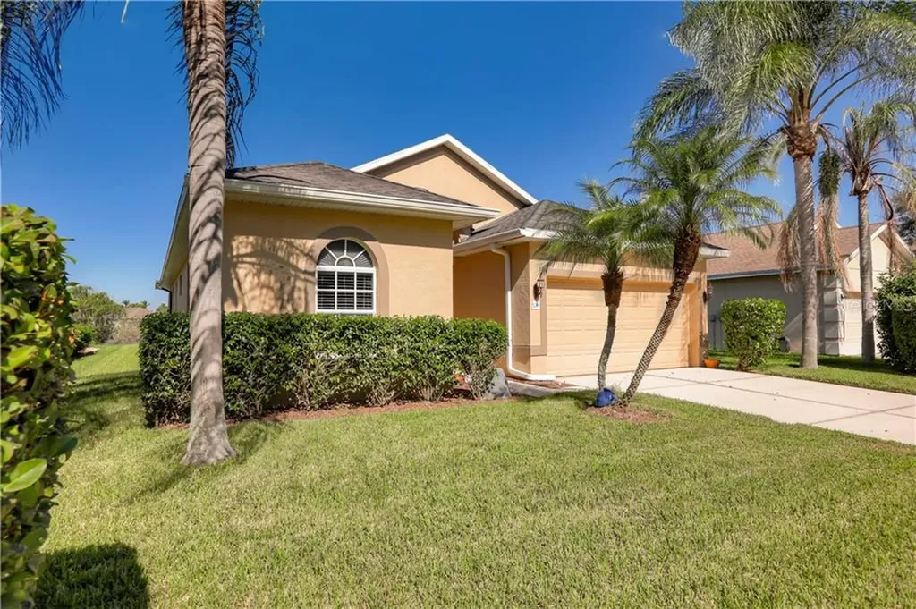 5244 Lakehurst Court Palmetto FL 34221