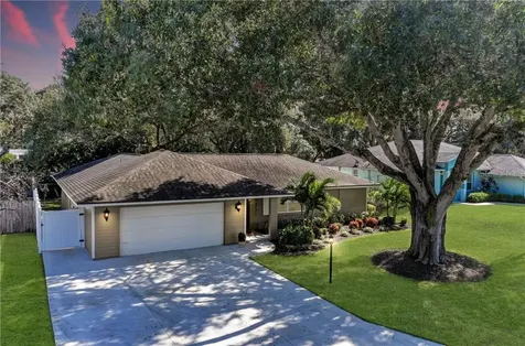 2107 Huntington Avenue Sarasota FL 34232