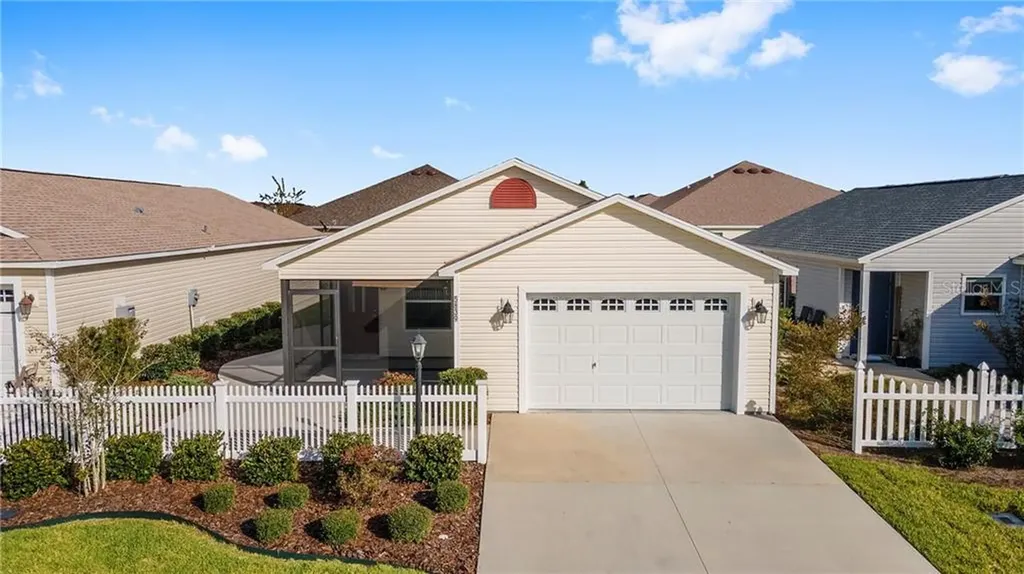 5839 Howell Terrace The Villages FL 32163
