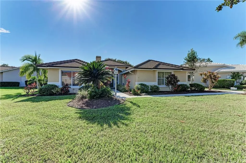 4203 Hearthstone Drive Sarasota FL 34238