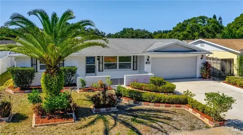 8915 Windsong Lane Port Richey FL 34668