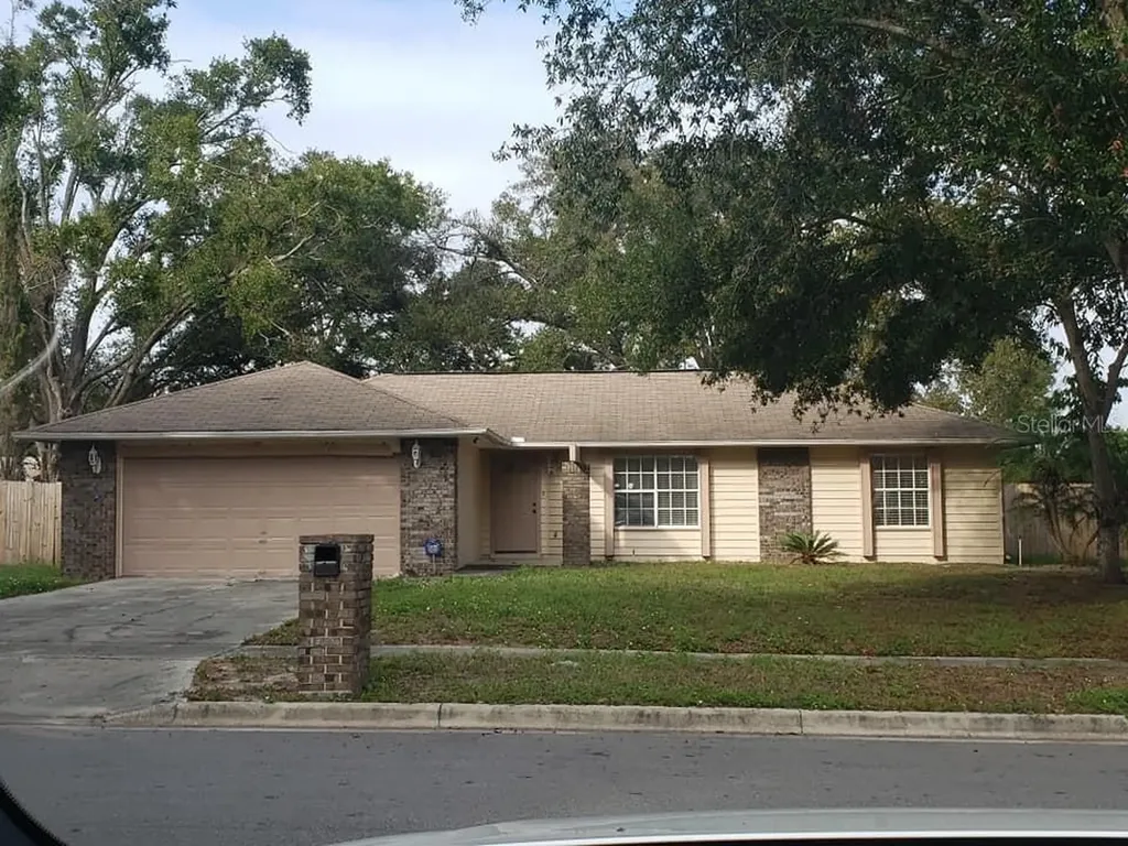 6745 Rubens Court Orlando FL 32818