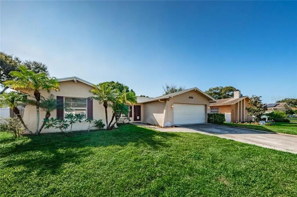 6922 Dunnett Avenue N St Petersburg FL 33709