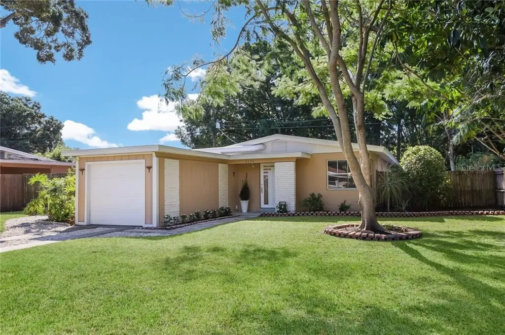 2274 Floyd Street Sarasota FL 34239