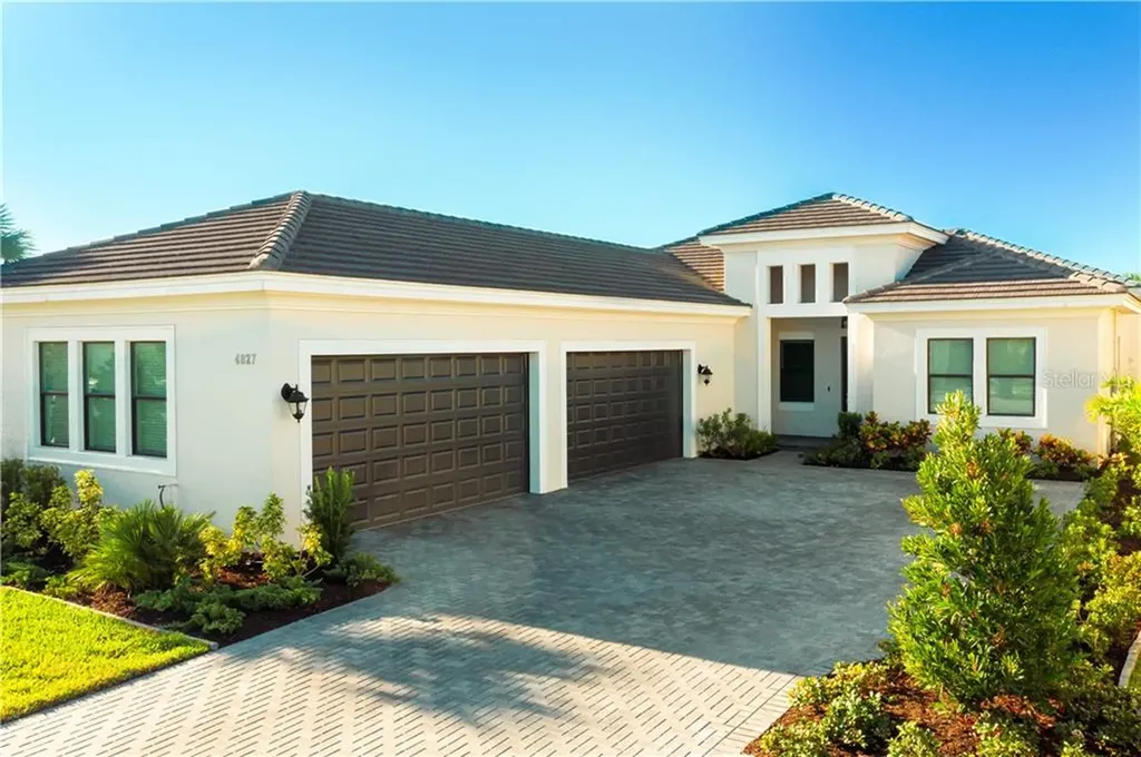 4827 Pastel Court Sarasota FL 34240