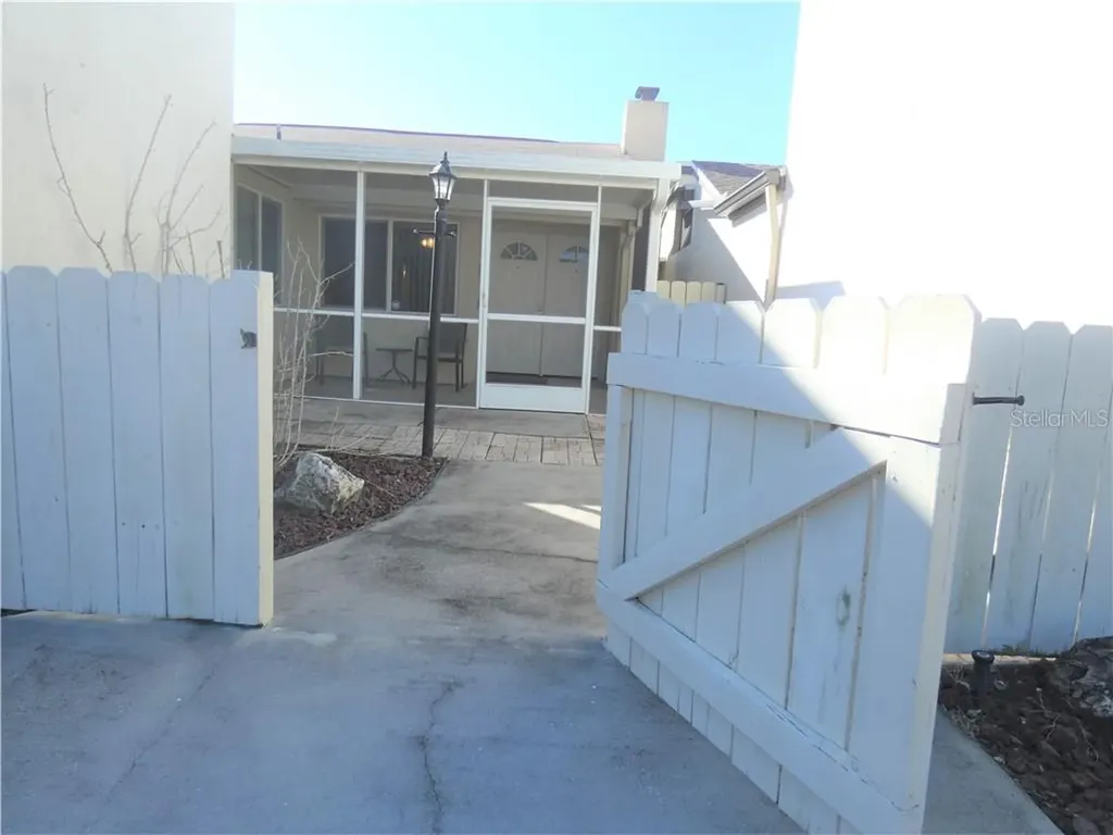 7508 Santa Fe Trail Hudson FL 34667
