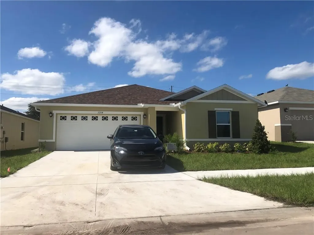 3204 Casa Del Rey Avenue Kissimmee FL 34746