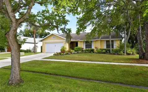 5417 Colonial Oaks Boulevard Sarasota FL 34232