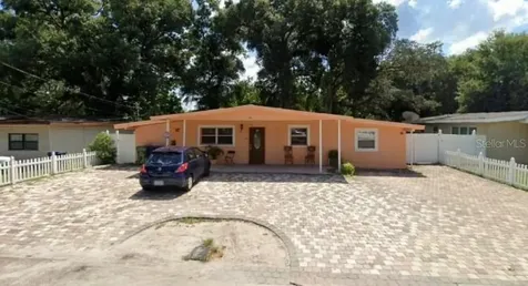 2109 E Bougainvillea Avenue Tampa FL 33612