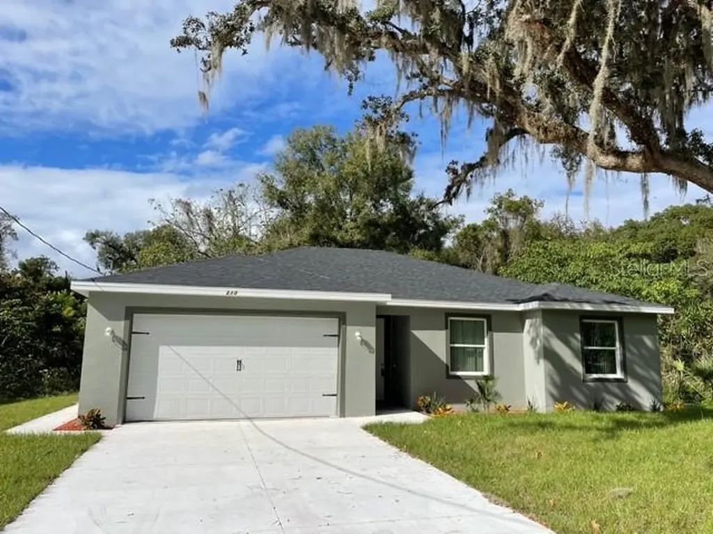 210 S Virginia Avenue Deland FL 32724