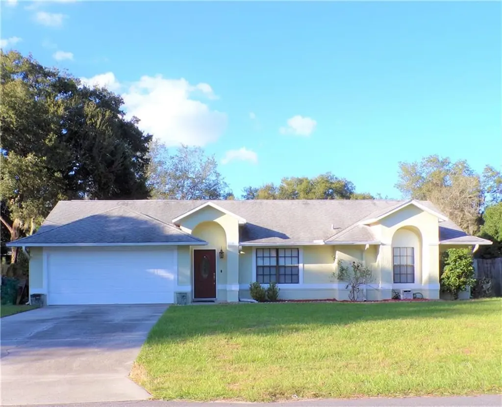 1040 N Harbor Drive Deltona FL 32725