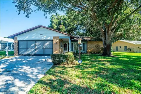 8325 Divot Way Port Richey FL 34668
