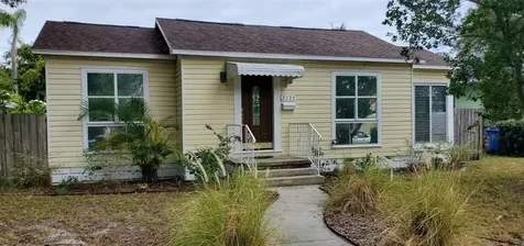 2175 8th Avenue N St Petersburg FL 33713
