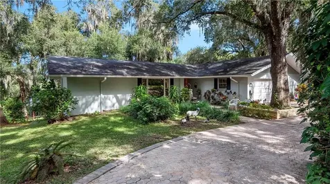 16551 Highland Avenue Montverde FL 34756