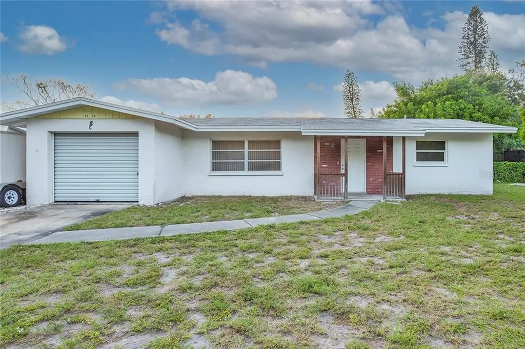 4112 51st Street W Bradenton FL 34209